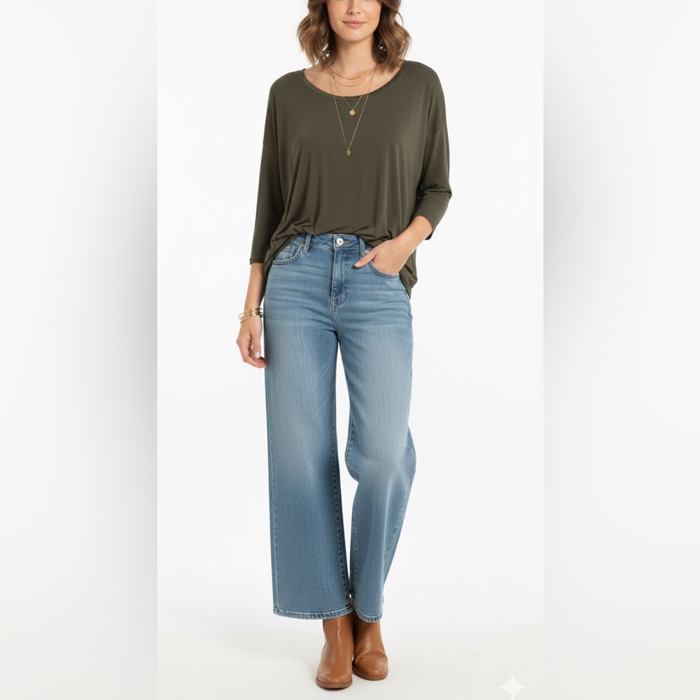 Babaton Olive Green Go-To Long Sleeve - XS (Oversized Fit) P2P 19 in
